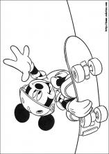 Mickey fait du skateboard