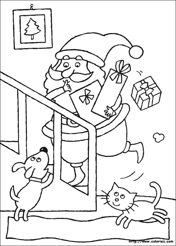Père Noël dans les escaliers