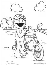 Elmo fait du vélo